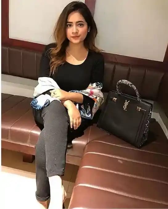 model Call Girls in Darjeeling